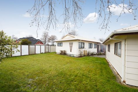 Photo of property in 50 Suzanne Grove, Kelvin Grove, Palmerston North, 4414