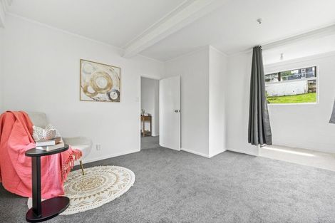 Photo of property in 224 Don Buck Road, Massey, Auckland, 0614