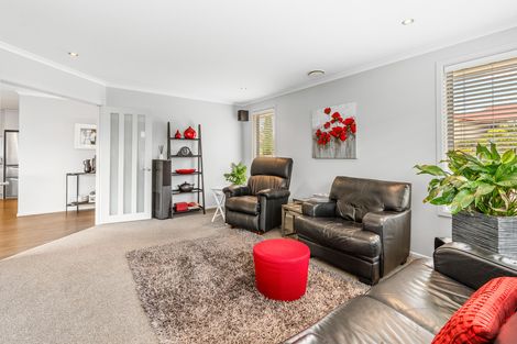 Photo of property in 23 Grandvista Drive, Green Island, Dunedin, 9018