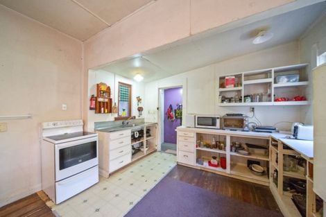 Photo of property in 60 Parihaka Road, Pungarehu, Opunake, 4685