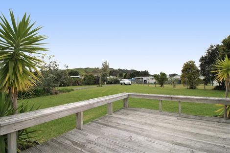 Photo of property in 51 Marlin Place, Whiritoa, Whangamata, 3691