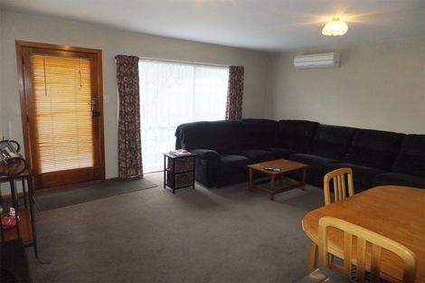 Photo of property in 2/490 Barbadoes Street, Edgeware, Christchurch, 8013