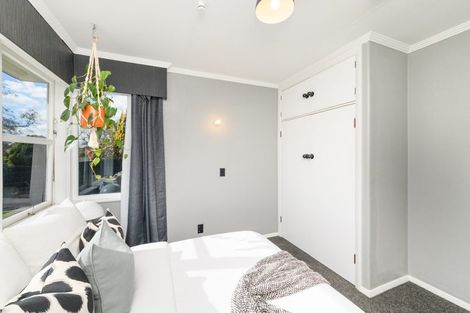 Photo of property in 6 Anakiwa Street, Kelvin Grove, Palmerston North, 4414