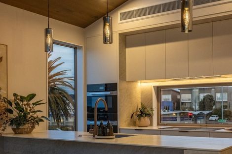 Photo of property in 2a Hauraki Road, Hauraki, Auckland, 0622