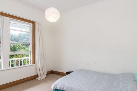 Photo of property in 171 Glenmore Street, Kelburn, Wellington, 6012