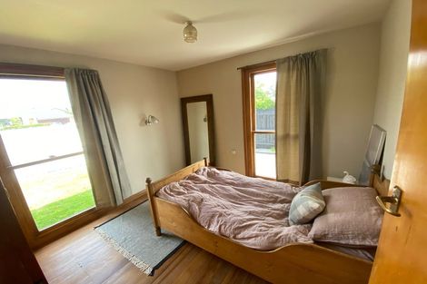 Photo of property in 2/12 Penhelig Place, Burnside, Christchurch, 8053