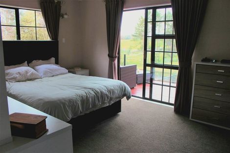 Photo of property in 11 Gilmore Road, Glenbrook, Waiuku, 2681