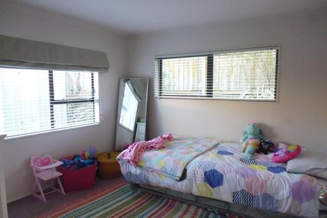 Photo of property in 6 Ross Grove, Paraparaumu, 5032