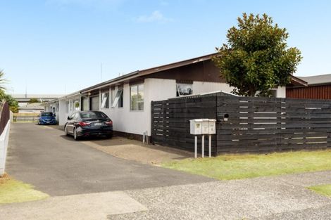 Photo of property in 3/18 Links Avenue, Mount Maunganui, 3116