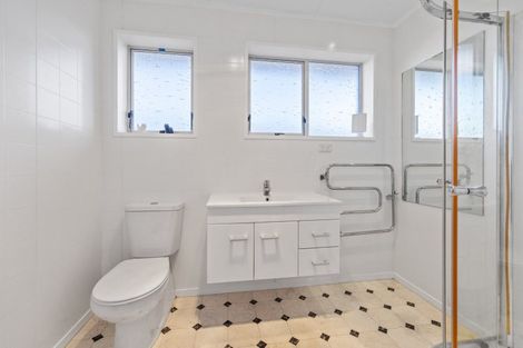 Photo of property in 133 Coronation Avenue, Welbourn, New Plymouth, 4310