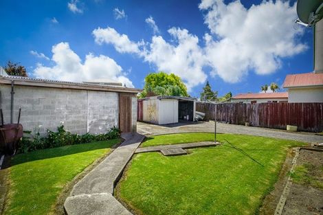 Photo of property in 3 Akaroa Street, Kaiapoi, 7630