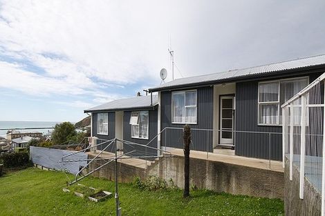 Photo of property in 13 Ure Street, South Hill, Oamaru, 9400