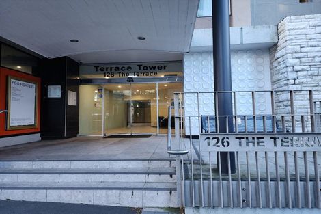 Photo of property in Terrace Tower Apartments, 6e/126 The Terrace, Wellington Central, Wellington, 6011
