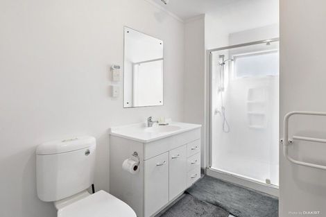 Photo of property in 9/3 Kelvin Grove, Te Aro, Wellington, 6011