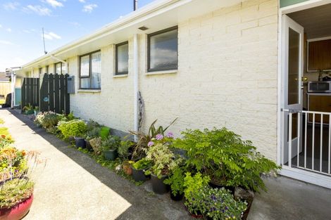 Photo of property in 1/14 Clouston Park Road, Ebdentown, Upper Hutt, 5018