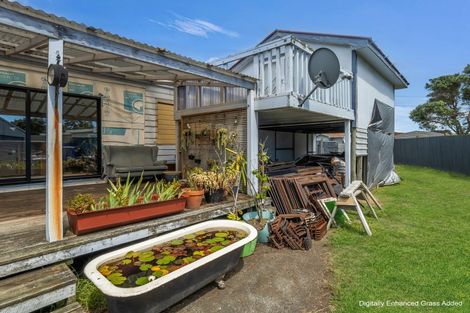 Photo of property in 2 Waitai Street, Castlecliff, Whanganui, 4501