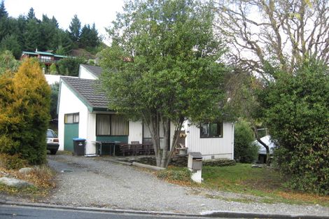 Photo of property in 245 Fernhill Road, Sunshine Bay, Queenstown, 9300