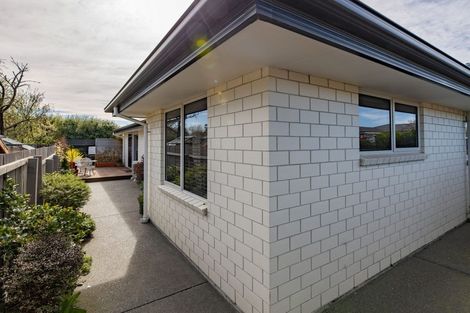 Photo of property in 3/407 Main Road North, Redwood, Christchurch, 8051