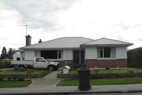 Photo of property in 71 Essex Street, Balclutha, 9230