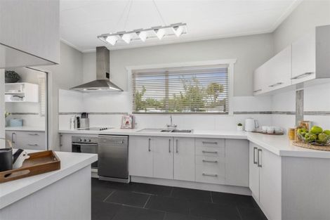 Photo of property in 2a Beth Street, Trentham, Upper Hutt, 5018