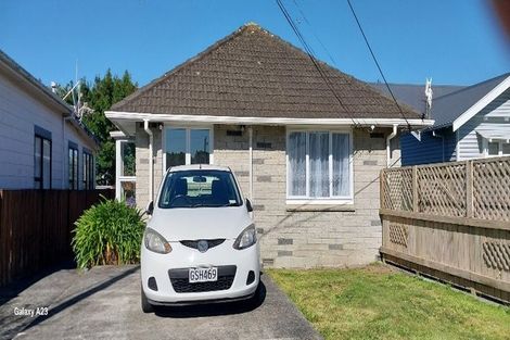 Photo of property in 11 Tama Street, Alicetown, Lower Hutt, 5010