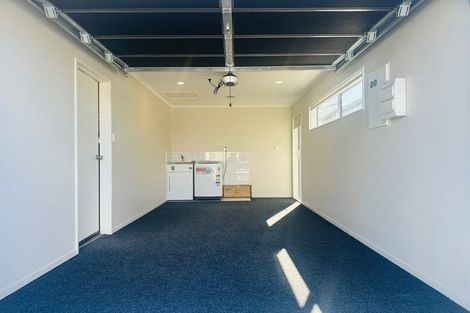Photo of property in 3 Farmland Road, Papakura, 2110
