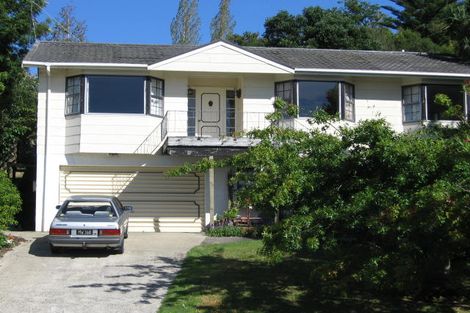 Photo of property in 27 Squirrel Lane, Browns Bay, Auckland, 0630