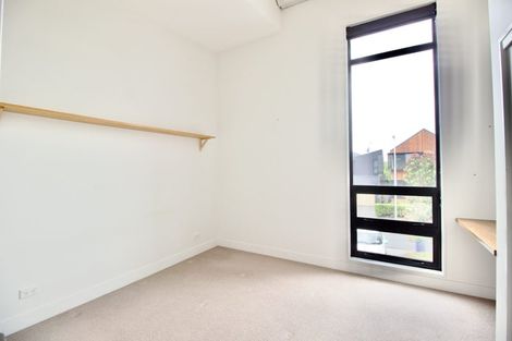 Photo of property in 19 Isitt Road, Hobsonville, Auckland, 0616