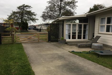 Photo of property in 20 Apollo Parade, Milson, Palmerston North, 4414