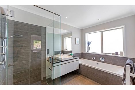 Photo of property in 200 Harris Drive, Silverdale, 0932