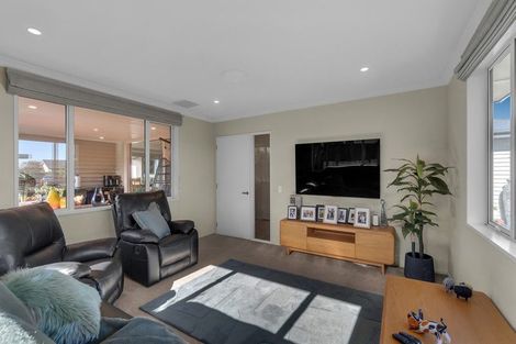 Photo of property in 24 Pegasus Main Street, Pegasus, 7612
