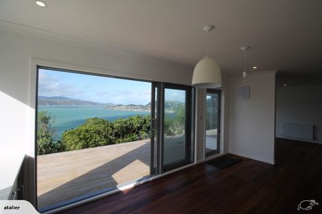 Photo of property in 26 Tai Paku Paku Road, Karaka Bays, Wellington, 6022