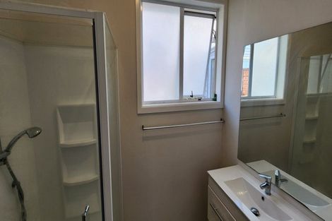 Photo of property in 33 Upjohn Street, Brooklands, New Plymouth, 4310