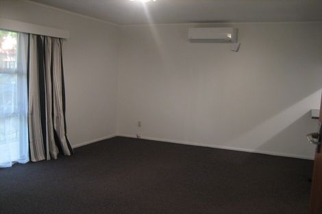 Photo of property in 1/200 Te Atatu Road, Te Atatu South, Auckland, 0610