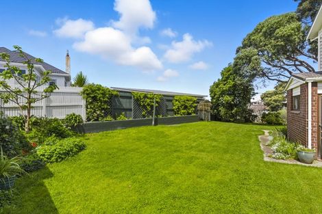 Photo of property in 27 Nathan Avenue, Paraparaumu Beach, Paraparaumu, 5032