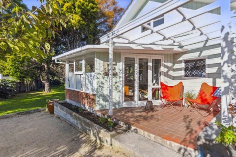 Photo of property in 160 Matai Road, Raumati Beach, Paraparaumu, 5032