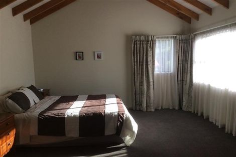 Photo of property in 15a Alta Place, Frankton, Queenstown, 9300