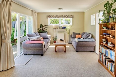 Photo of property in 7/354 Muritai Road, Eastbourne, Lower Hutt, 5013