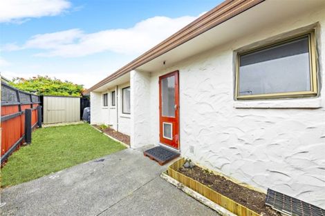 Photo of property in 2/85 Victoria Road, Papatoetoe, Auckland, 2025