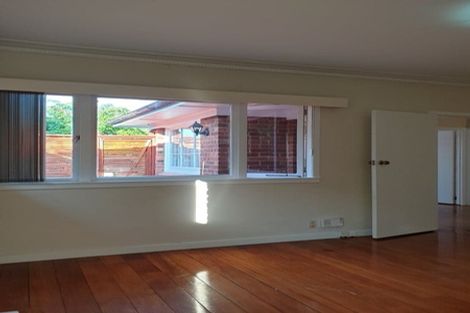 Photo of property in 1/16 Taharoto Road, Takapuna, Auckland, 0622