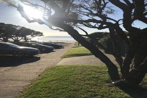 Photo of property in 17 The Strand, Takapuna, Auckland, 0622