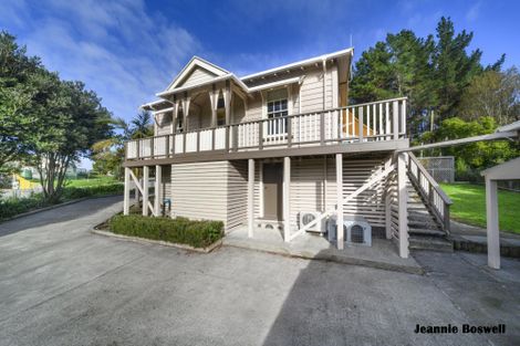 Photo of property in 110 Hastings Street, Halcombe, Feilding, 4779