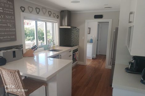 Photo of property in 2/1 Willow Way, Sunnyhills, Auckland, 2010