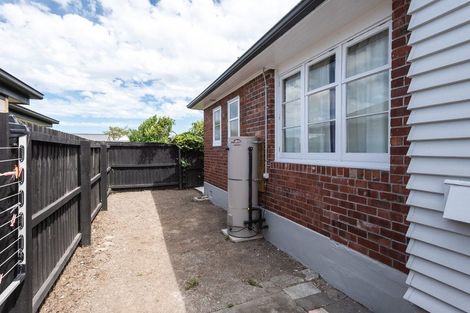 Photo of property in 6 Tika Street, Riccarton, Christchurch, 8041