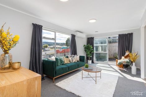 Photo of property in 118 Norana Road, Timberlea, Upper Hutt, 5018