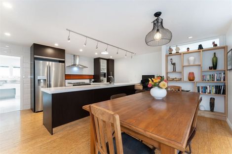 Photo of property in 56 Stratford Road, Manurewa, Auckland, 2105