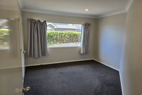 Photo of property in 8 Sunburst Avenue, Snells Beach, 0920