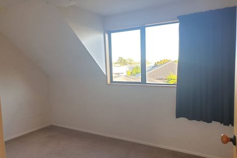 Photo of property in 58a Staveley Street, Avonhead, Christchurch, 8042