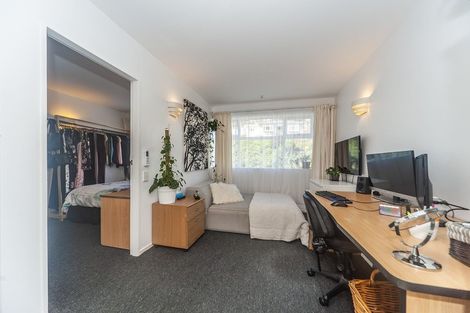 Photo of property in Parkland Flats, 5/51 Adams Terrace, Kelburn, Wellington, 6021