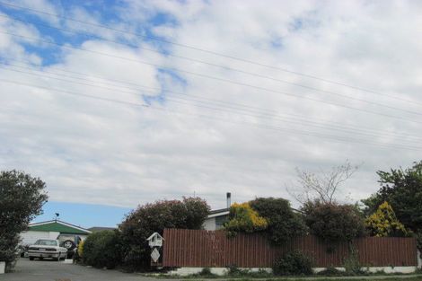 Photo of property in 25 Gladstone Road, Woodend, 7610